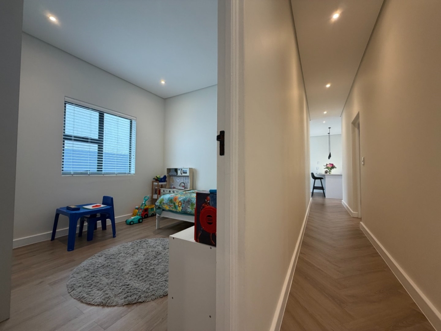 3 Bedroom Property for Sale in Sandown Western Cape